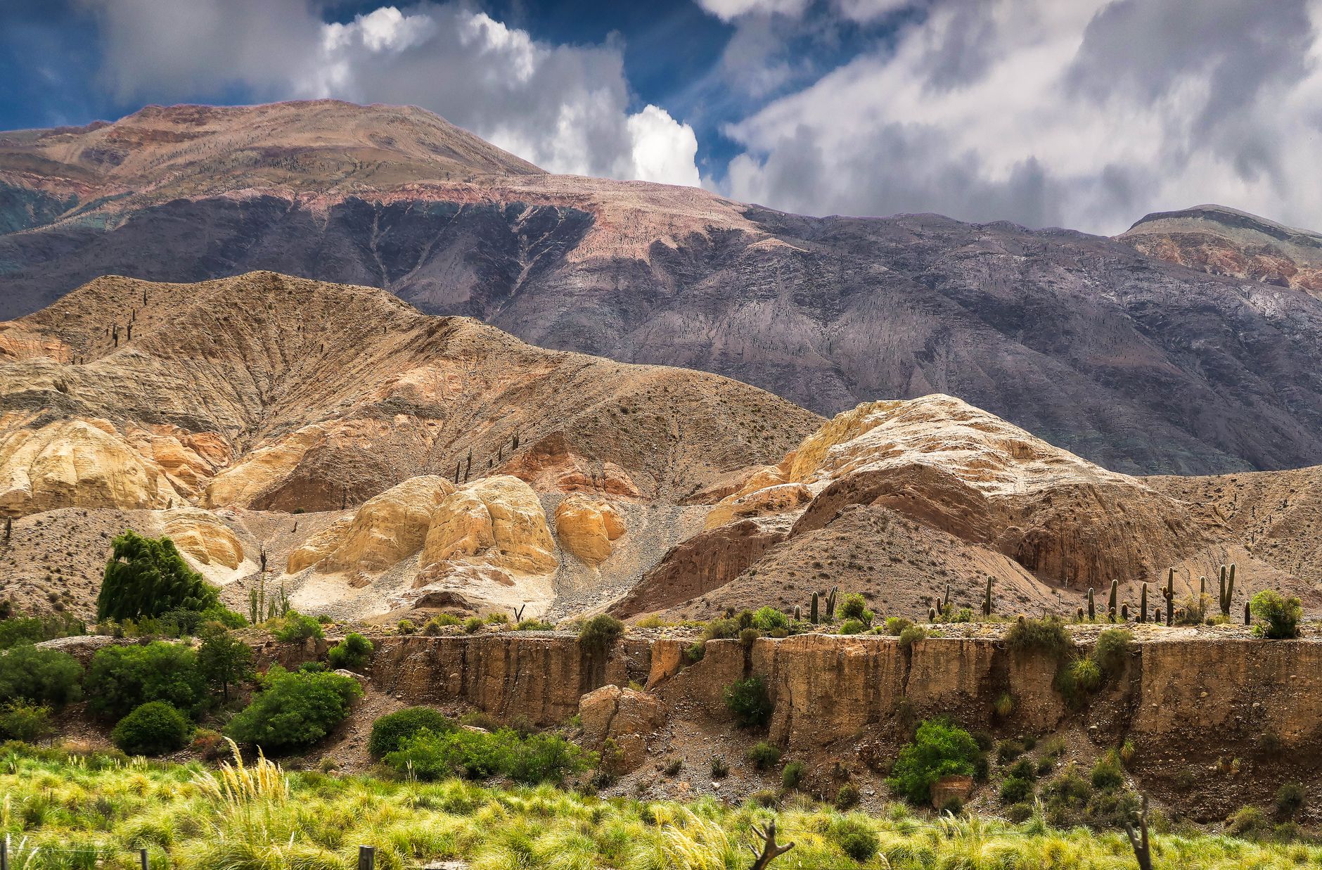 Montañas de siete colores en el Noroeste Argentino